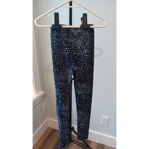 Like New: 3 Pack Just Cozy XS Leggings Pants. Stretchy & Soft Warm Material - Picture 13 of 16
